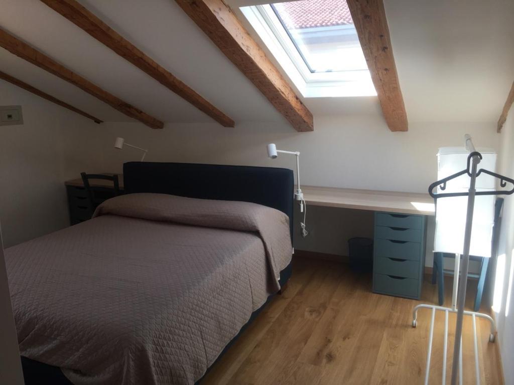 Alla Scaletta B Apartment Trieste Luaran gambar
